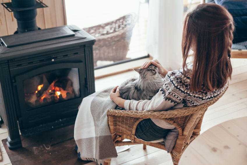 Is een houtkachel een geschikt alternatief voor een hoge gasrekening?